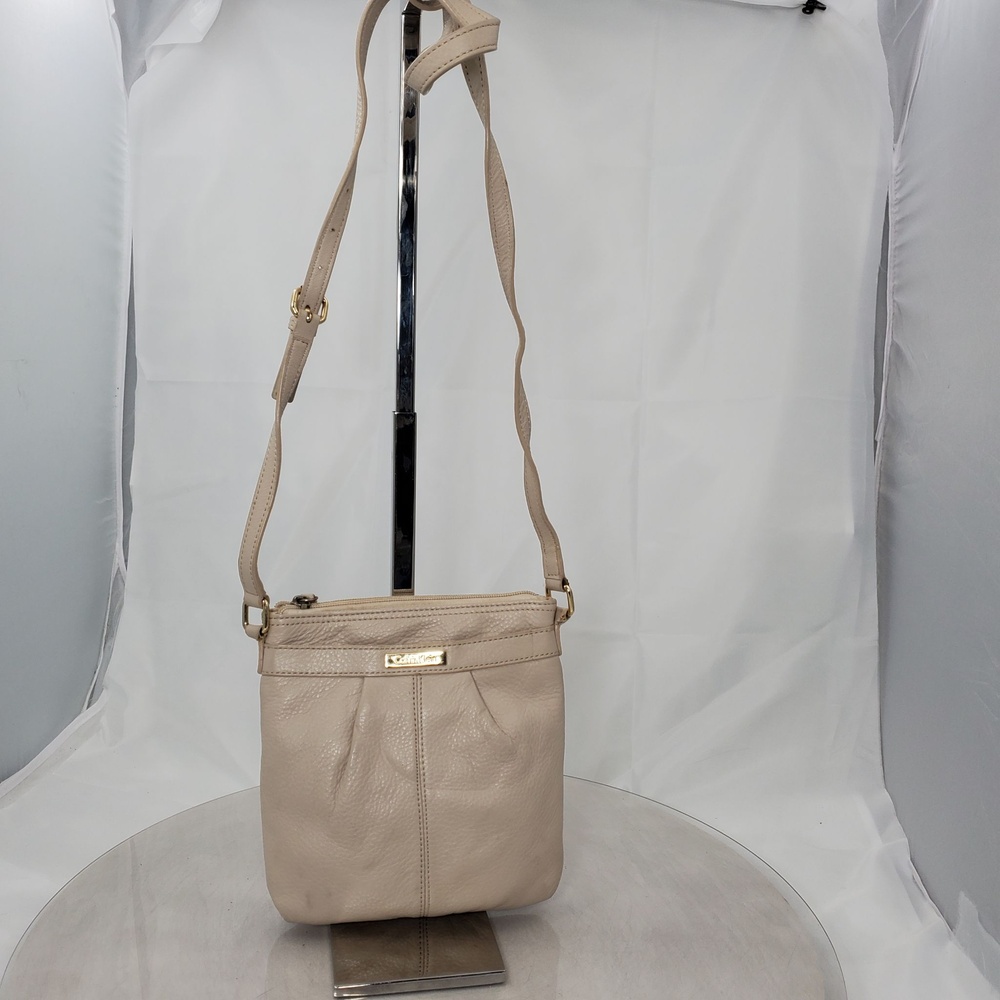 Calvin Klein Beige Pebbled Leather Small Crossbody Shoulder Bag CHQS1680